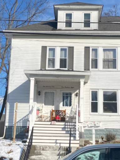 Main picture of 108 Alice Ave