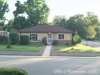 Main picture of 2697 Niagara St