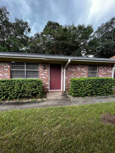Main picture of 537 Hickory Ave