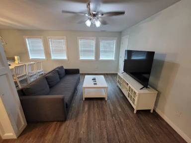 Main picture of 1500 W Ocean View Ave