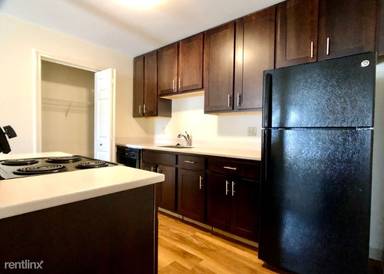 Main picture of 1600 Washington St