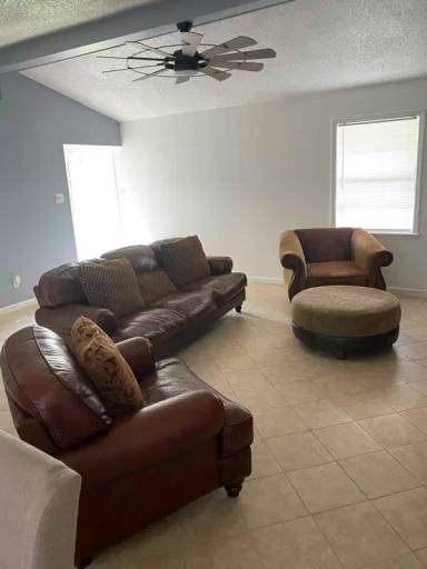 Main picture of 1133 Mayfair Ln