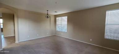 Main picture of 3144 E Silversmith Trl