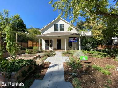 Main picture of 1327 6th St