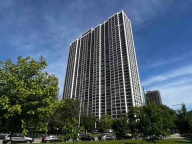 Main picture of 2800 N Lake Shore Drive Condos