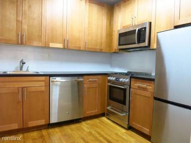 Main picture of 1604 1st Ave