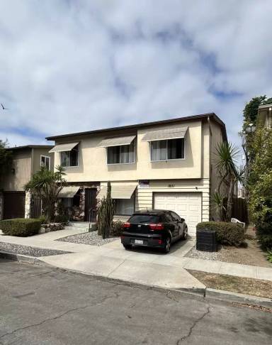 Main picture of 1851 E Florida St