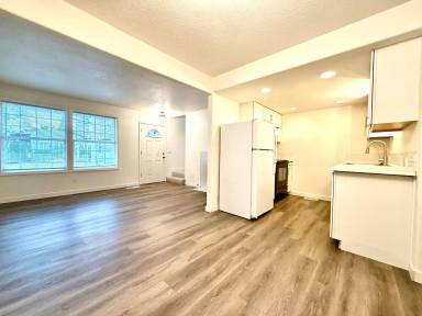 Main picture of 6130-6132 SE 128 Avenue A-E