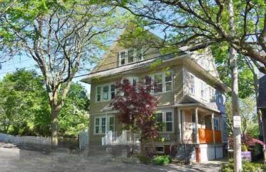 Main picture of 2 Barnes St