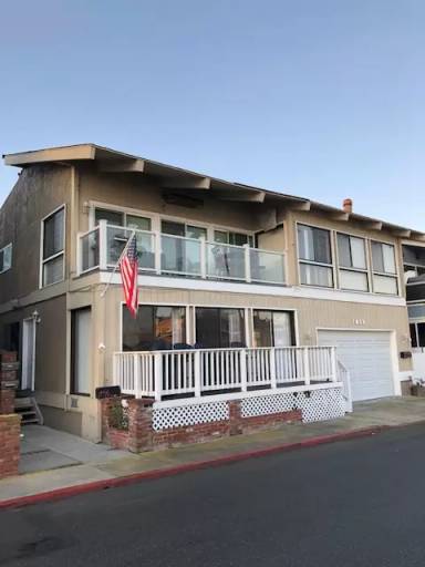 Main picture of 1823 W Bay Ave