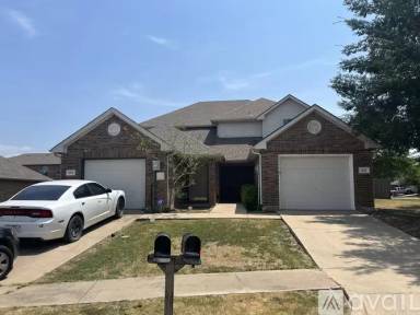 Main picture of 611 Walton Way