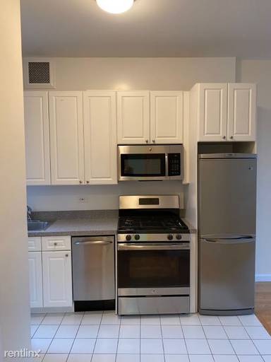 Main picture of 17 Greenwich Ave