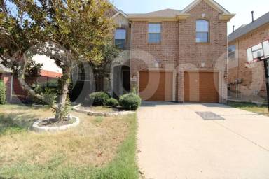 Main picture of 4421 Sandra Lynn Dr