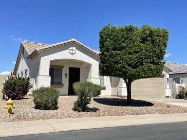 Main picture of 37984 W Montserrat St