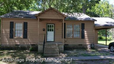 Main picture of 2108 Prince St