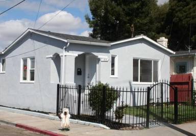 Main picture of 1651 78th Ave