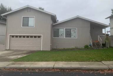 Main picture of 989 Terry Dr