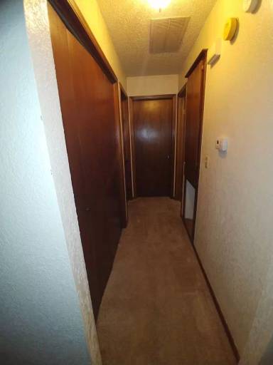 Main picture of 1600 SW 86th St