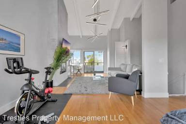 Main picture of 120 Avenida Santa Margarita