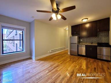 Main picture of 815-23 W Cornelia Ave