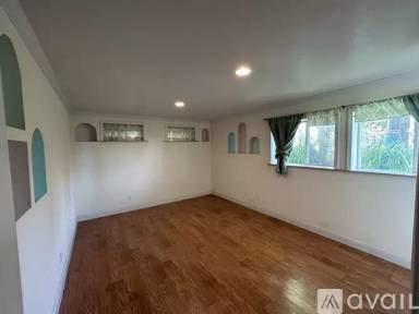 Main picture of 7810 Burns Ct