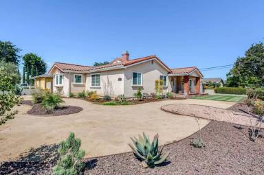 Main picture of 4923 E Harvey Way