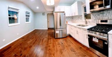 Main picture of 3418 W McLean Ave