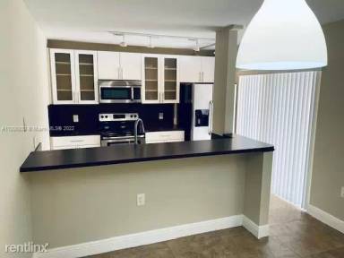 Main picture of Heritage Village of Palm Beach Lakes
