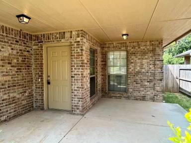 Main picture of 6737 NW 125th Ct