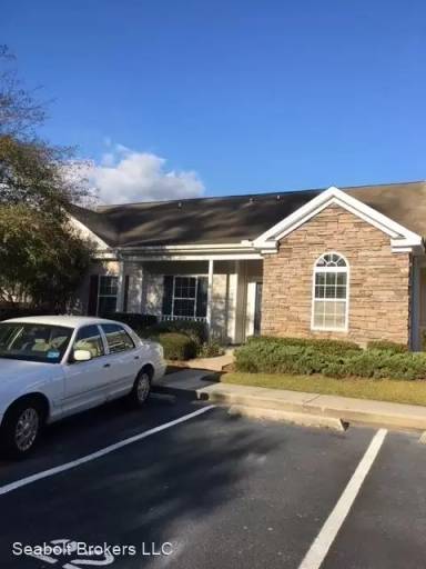 Main picture of 20 Copper Ct