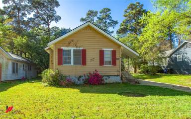 Main picture of 3836 Maryland Ave