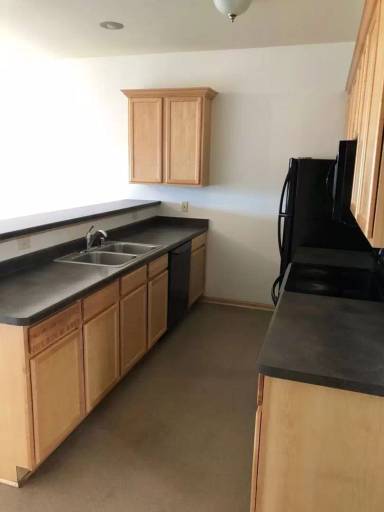 Main picture of 93 Katie Ln