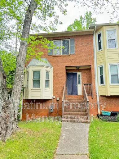 Main picture of 232 Hembree Park Ter