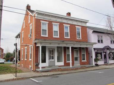Main picture of 30 N Main St