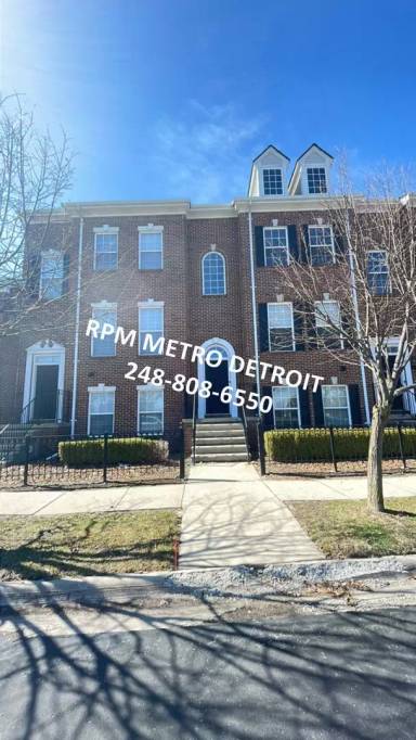 Main picture of 42843 Richmond Dr