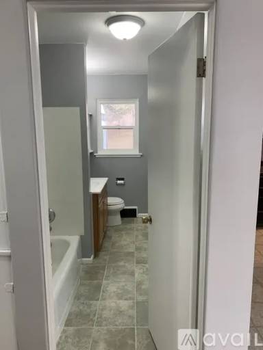 Main picture of 229 S 7th St