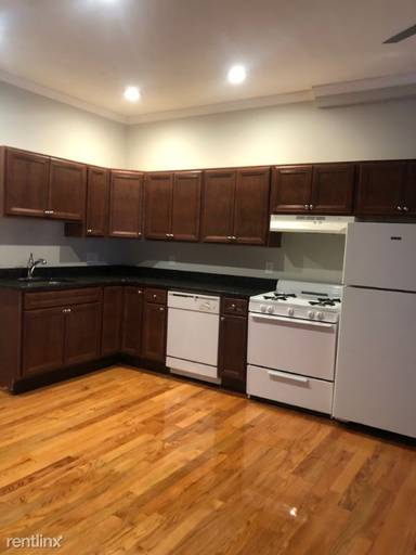 Main picture of 153 Salem St