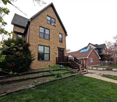 Main picture of 163 N Lombard Ave