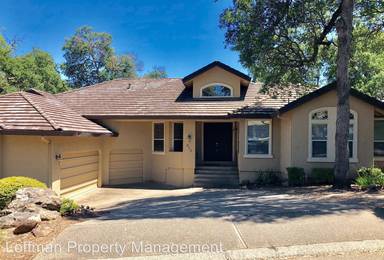 Main picture of 820 Knight Ln