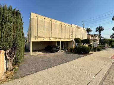 Main picture of 5708 Temple City Blvd