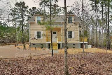 Main picture of 855 Foxden Rd