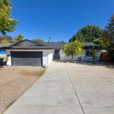 Main picture of 5816 Hazel Ave