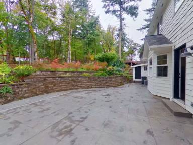 Main picture of 890 Pine Forest Dr