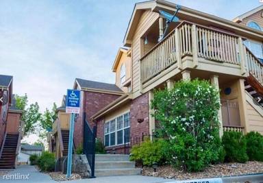 Main picture of 1496 E Whitaker Pl