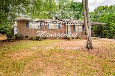 Main picture of 1609 Valley Cir