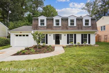 Main picture of 9206 Friars Rd