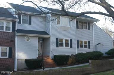 Main picture of 3909 Park Ave