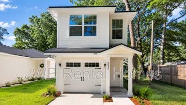 Main picture of 8816 Jasper Ave