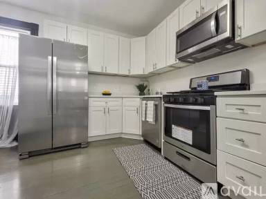 Main picture of 19 Peverell Street