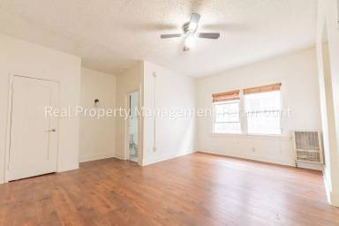 Main picture of 910 W 41st St
